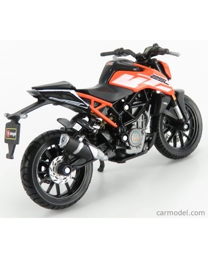 BURAGO - KTM - 250 DUKE 2017 1/18